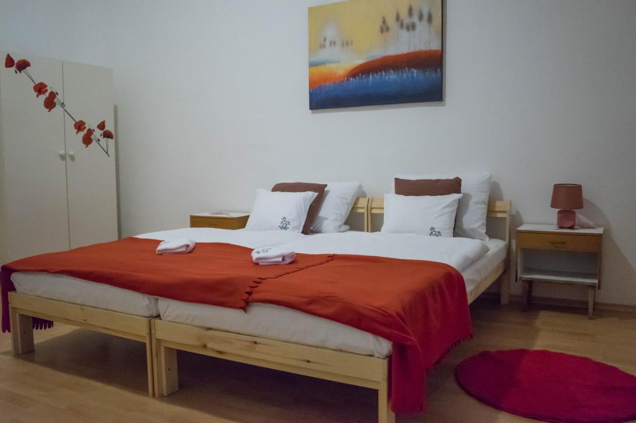 Servus Vendeghaz 2 Lengyeltoti Dış mekan fotoğraf